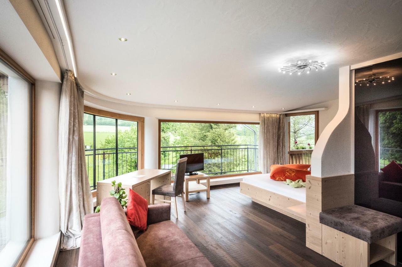 Bauernhof Lindenhof Bed & Breakfast Scheffau am Wilden Kaiser Eksteriør bilde